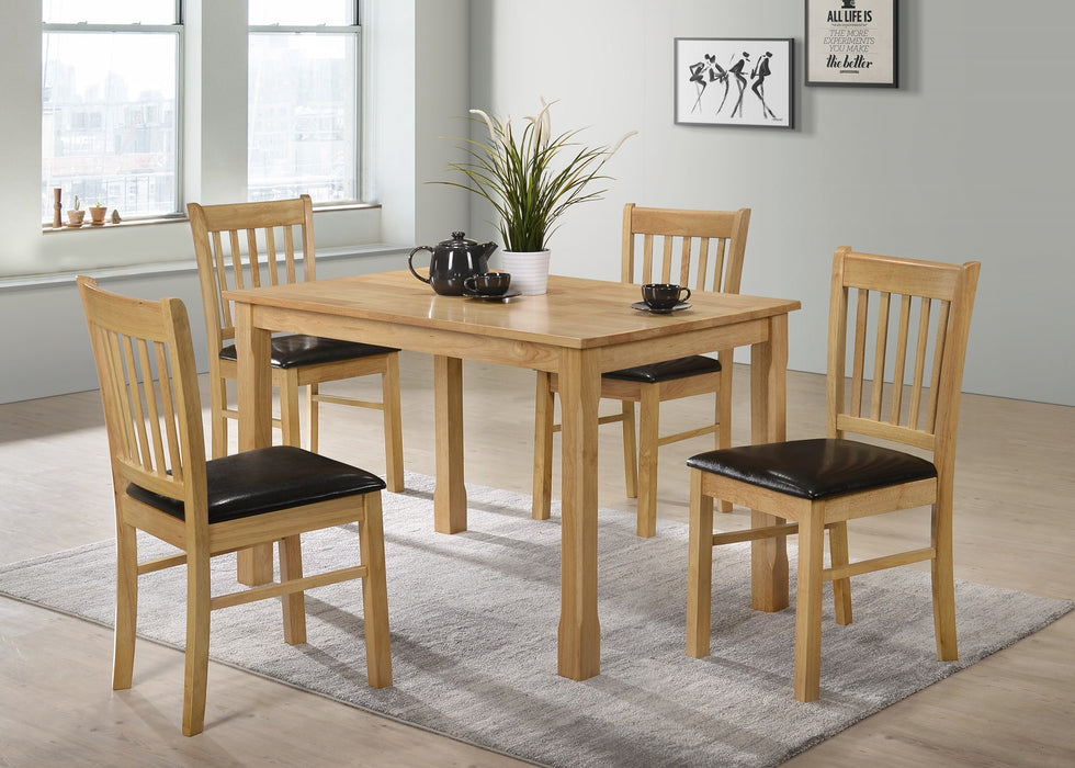 Bora Dining Table