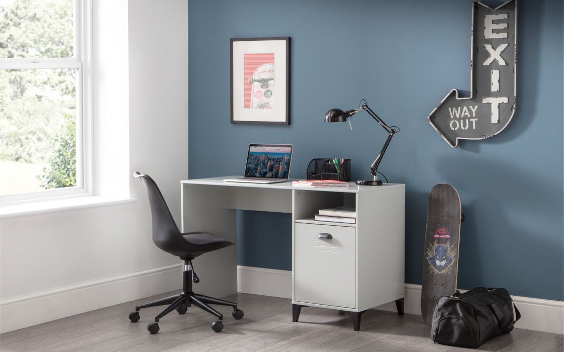 Lalo Desk